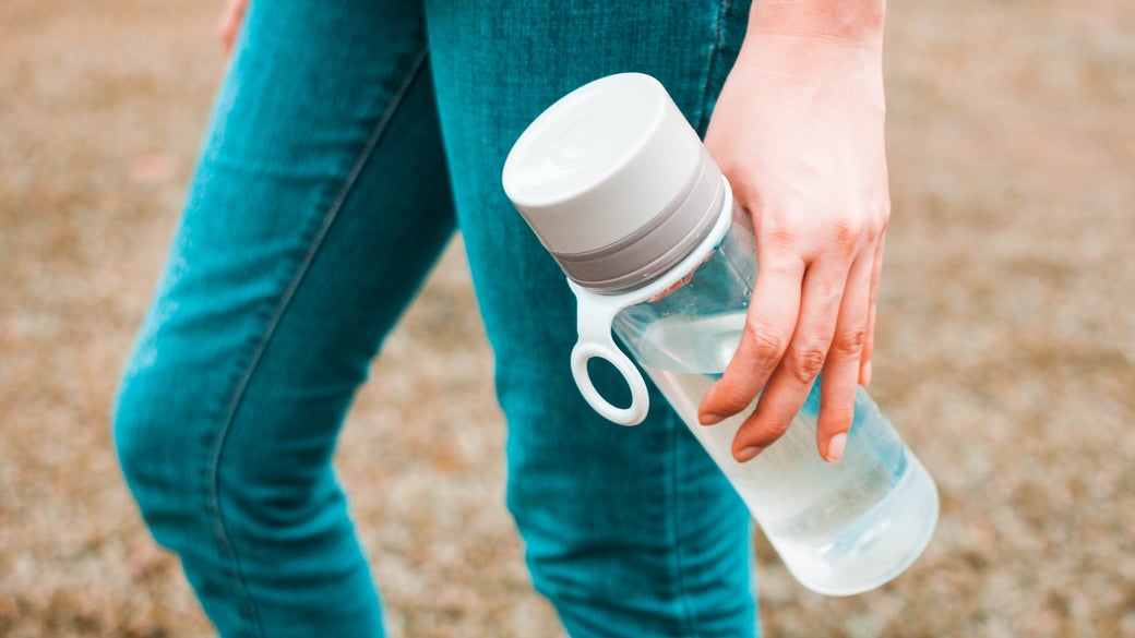 How to Clean, Sanitize & Disinfect Water Bottles
