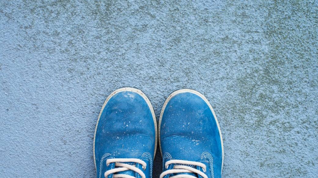 how to get bleach stains out shoes