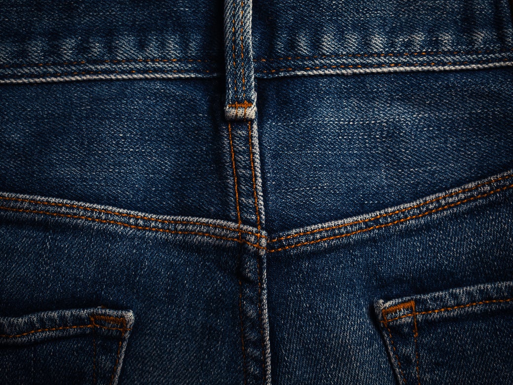How to Remove Excess Dye From Jeans