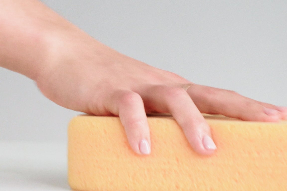hand with sponge